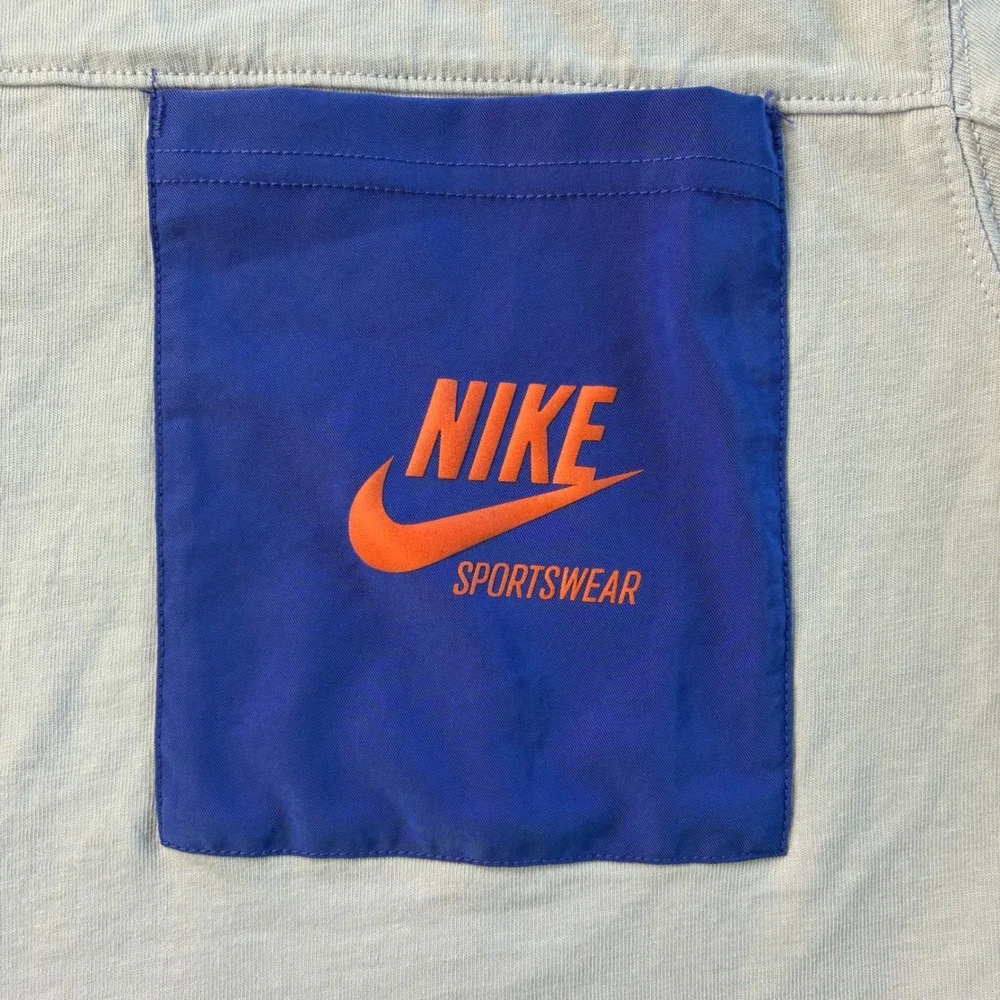 Nike Sportswear Womens Colorblock Pocket Crop Top Tee S Boxy Streetwear Sporty